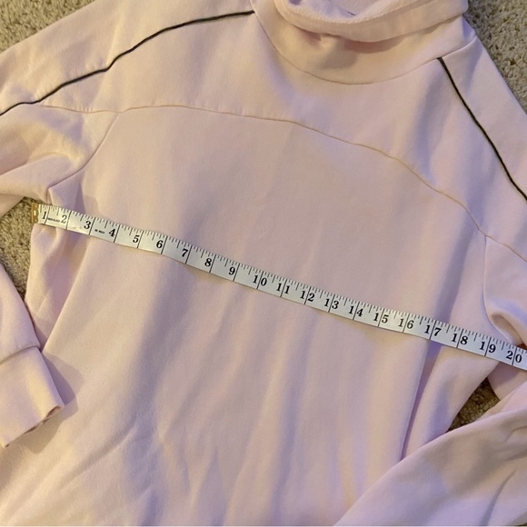 NWOT 💗UA Cowl Neck Sweatshirt💗 - Picture 9 of 12